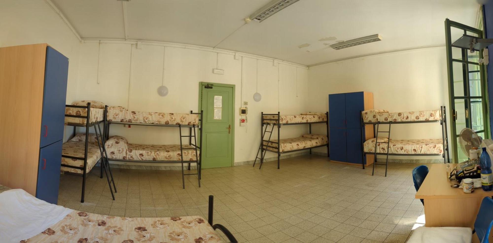 Litus Roma Hostel Лидо ди Остия Екстериор снимка