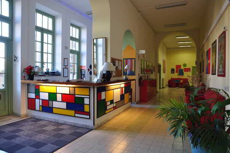 Litus Roma Hostel Лидо ди Остия Екстериор снимка Interior of the museum